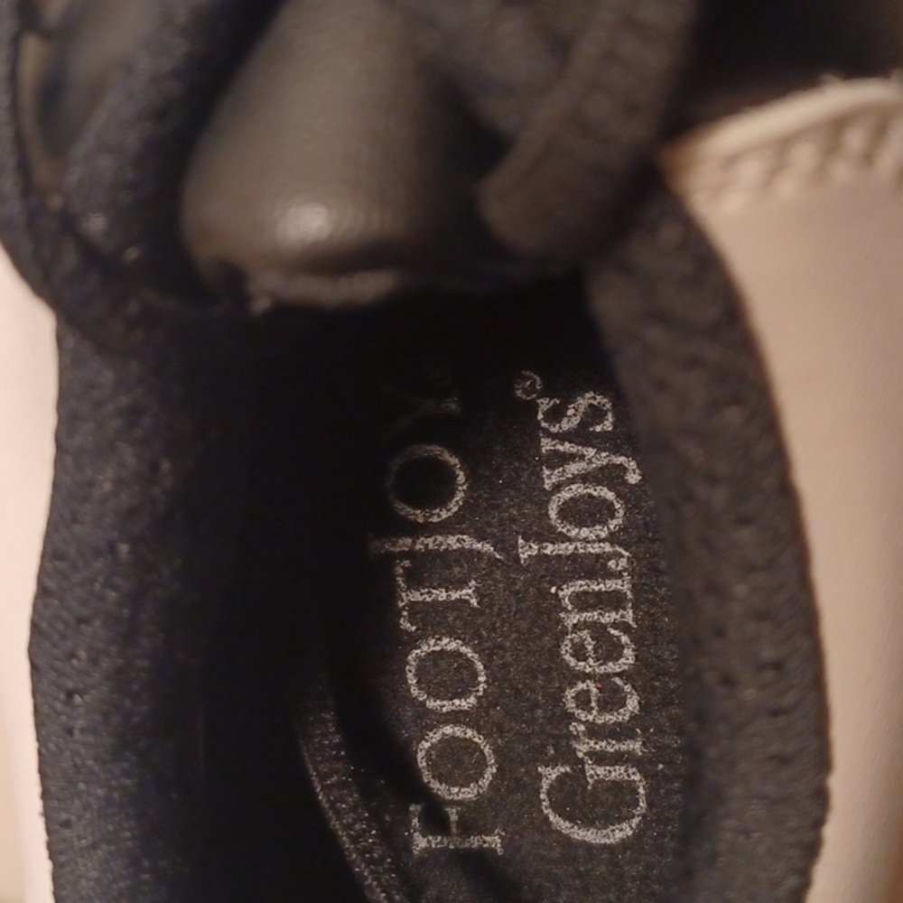 Size 10 men’s Shoes by FOOTJOY SPORT - Picture 5 of 5